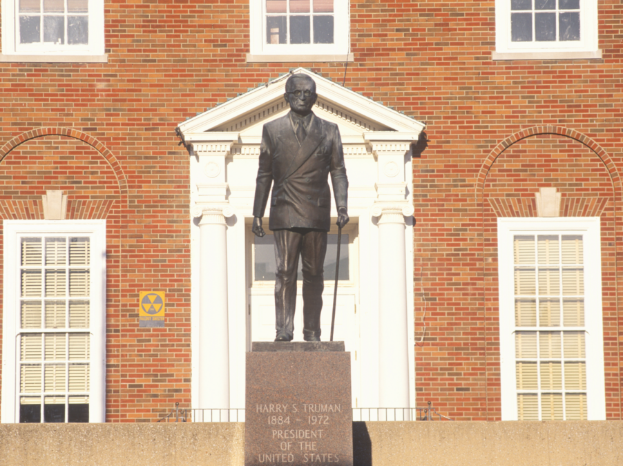 75% of Truman Scholarship Reviewers are Democrats