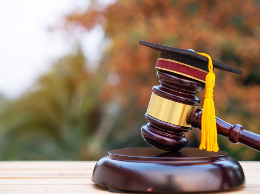 Law Schools Can't Be Reformed — Minding The Campus
